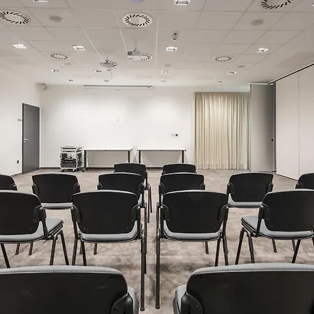 Várda Sport 4* Kisvárda