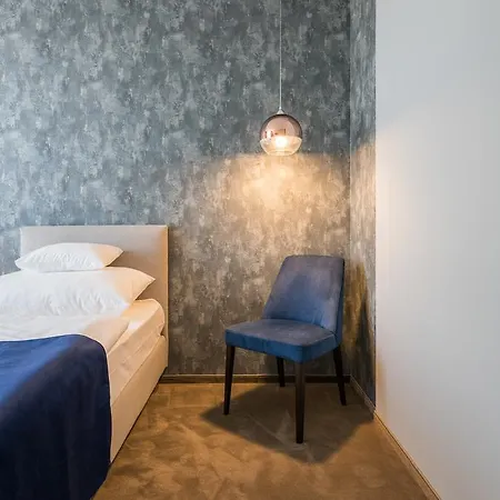 Varda Sport 4*