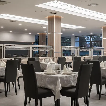 Hotel Varda Sport Kisvarda