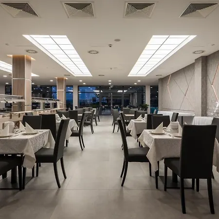 Varda Sport ホテル